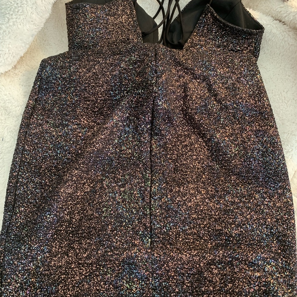 Dress - Picture 3 of 4